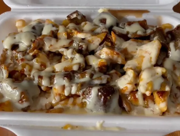 Chicken Poutine in Momo Donair