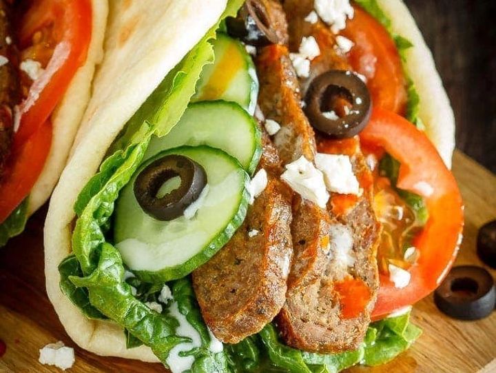 Hawailan Donair in Momo Donair